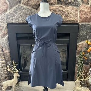 NWT Fjallraven Hi Coast Lite Dress in Navy